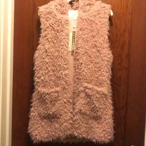 COPY - Pink fluffy vest